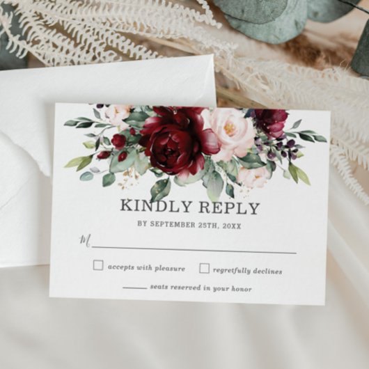 Rustic Burgundy Blush Floral Wedding RSVP Kaart