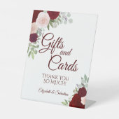 Rustic Burgundy Boho Floral Gifts & Cards Wedding Reclamebord Met Voetstuk (Voorkant)