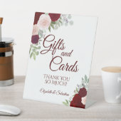 Rustic Burgundy Boho Floral Gifts & Cards Wedding Reclamebord Met Voetstuk (Insitu)