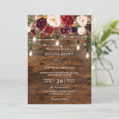 Rustic Burgundy Floral Budget QR Code Wedding Kaart (Staand voorkant)