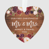 Rustic Burgundy Floral Eerste Kersthuwelijk Ornament (achterkant)