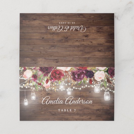 Rustic Burgundy Floral String Lights Wedding Plaatskaartje (Buitenkant ongevouwen)
