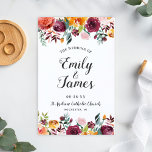Rustic Burgundy Pink Herfst Floral Wedding Program<br><div class="desc">Het ontwerp van deze elegante raceceremoniële stijl is voorzien van prachtige herfst waterverf bloemen, waaronder rozen, dahlias, pony bloemen en groen, in een prachtig herfstpalet van wogunde rood, goudgeel, perzikachtig sinaasappel, wazige roze en groene tinten. Ideaal voor een zomer- of herfst-evenement. Pas de stijlvolle, donkergrijze tekst aan beide zijden van...</div>
