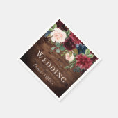 Rustic Burgundy Red Wine Flowers Weddenschap Servet (Hoek)