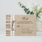 Rustic Burlap Barn Wood Twine Wedding RSVP Card Kaartje (Staand voorkant)