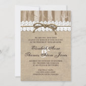 Rustic Burlap Barn Wood Twine Wedding Uitnodiging (Voorkant)