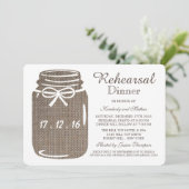 Rustic Burlap Mason Jar Wedding Rehearsal Dinner Kaart (Staand voorkant)