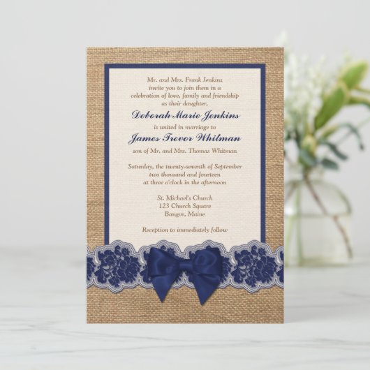 Rustic Burlap, PRINTED Lace, Bow Wedding Invite Kaart (Staand voorkant)