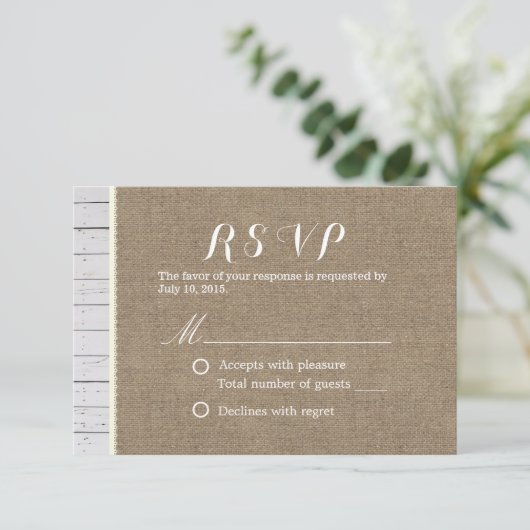 Rustic Burlap & Wood Stripes Wedding RSVP (Staand voorkant)