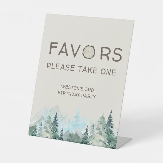 Rustic Camping Birthday Favors Sign Reclamebord Met Voetstuk (Voorkant)
