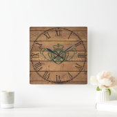 Rustic Celtic Claddagh Vierkante Klok (Huis)