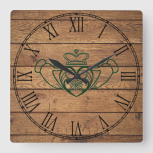 Rustic Celtic Claddagh Vierkante Klok