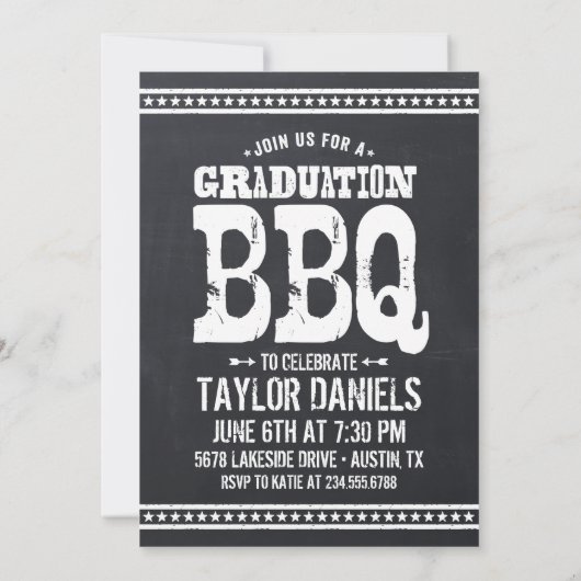 Rustic Chalkboard Afstuderen Foto BBQ Uitnodiging (Achterkant)