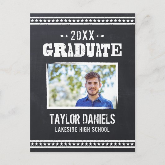 Rustic Chalkboard Afstuderen Foto BBQ Uitnodiging (Voorkant)