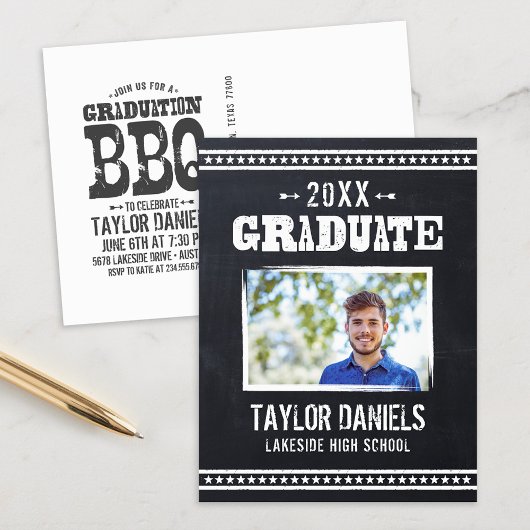 Rustic Chalkboard Afstuderen Foto BBQ Uitnodiging Briefkaart