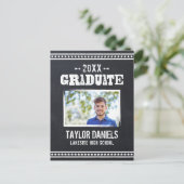 Rustic Chalkboard Afstuderen Foto BBQ Uitnodiging Briefkaart (Staand voorkant)
