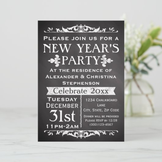 Rustic Chalkboard Slate New Year's Party Kaart (Staand voorkant)