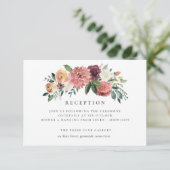 Rustic Charm Burgundy Blush Pink Floral Wedding Informatiekaartje (Staand voorkant)