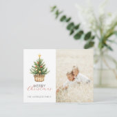 Rustic Christmas Tree In Basket Photo Feestdagenkaart (Staand voorkant)