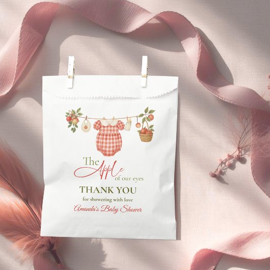 Rustic Clothesline Apple Locally Grown Baby Shower Bedankzakje