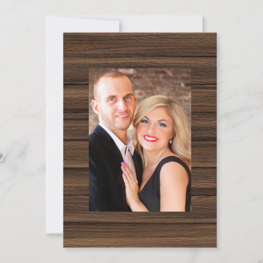 Rustic Country Barn Greenery Wedding Photo Invitat Kaart (Achterkant)