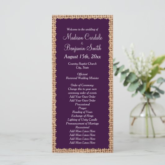 Rustic Country Burlap Paarse Wedding Programs Programmakaart (Staand voorkant)