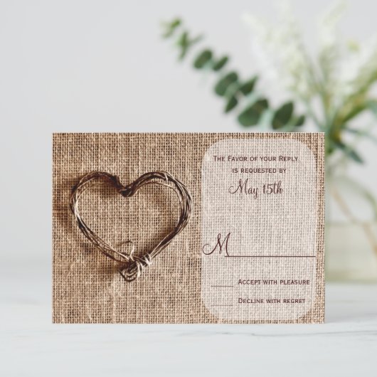 Rustic Country Burlap Twine Heart Wedding RSVP (Staand voorkant)
