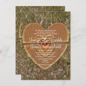 Rustic country Wooden Heart Camo Wedding Invites Kaart (Voorkant / Achterkant)