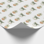 Rustic Cream Ornament Pine Cone Green Christmas Cadeaupapier (Hoek)