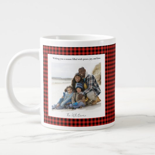 Rustic Cute Red Plaid Monogram 2 Photo Christmas Grote Koffiekop (Links)