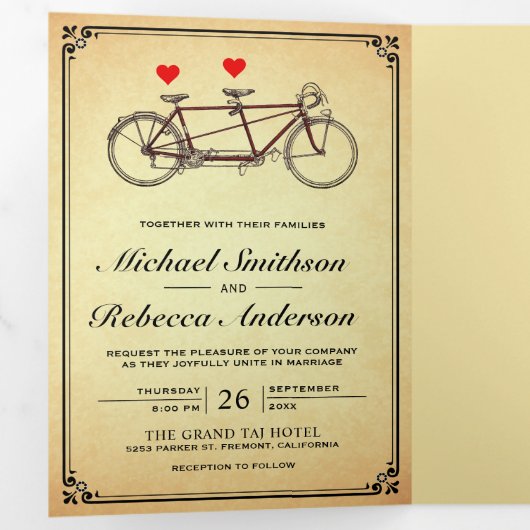  Rustic Cute Tandem Bicycle Weddenfoto Drieluik Uitnodiging (Binnenzijde eerst)