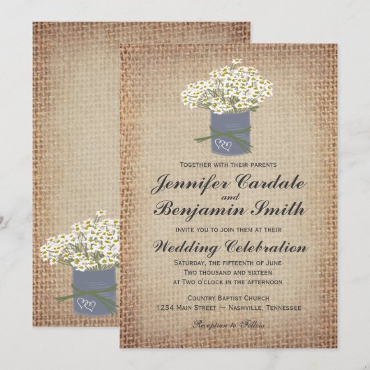 Rustic Daisies Double Hearts Burlap Wedding Invite Kaart (Voorkant / Achterkant)