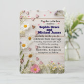 Rustic Daisy & Heart Wedding Uitnodiging (Staand voorkant)