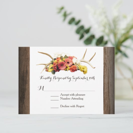 Rustic Deer Antlers Daisy Wood Weddenschap RSVP-ka RSVP Kaartje (Staand voorkant)