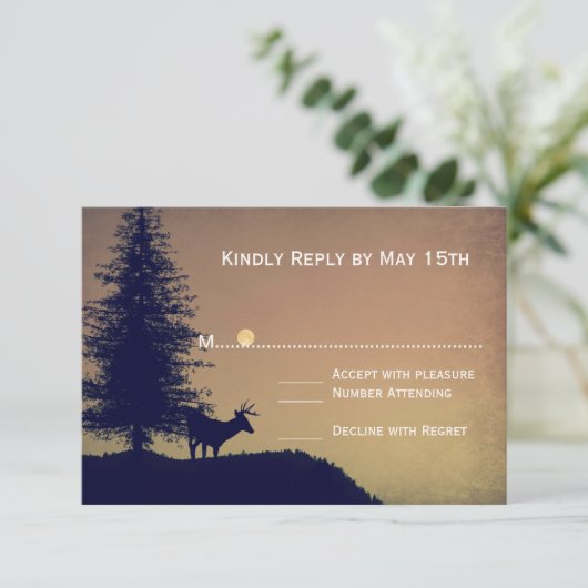 Rustic Deer Pine Tree Country Weddenschap RSVP-kaa RSVP Kaartje (Staand voorkant)
