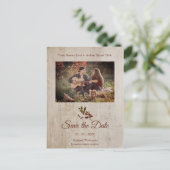 Rustic Dragonfly on Wood with Engaged Couple Photo Briefkaart (Staand voorkant)