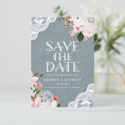 Rustic Dusty Blue Burlap Lace en Floral Wedding Save The Date (Staand voorkant)