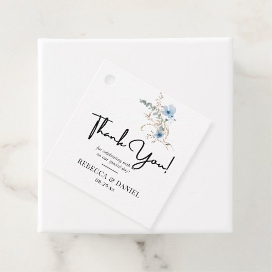 rustic dusty Blue watercolor flower bouquet Bedankjes Labels (In situ)