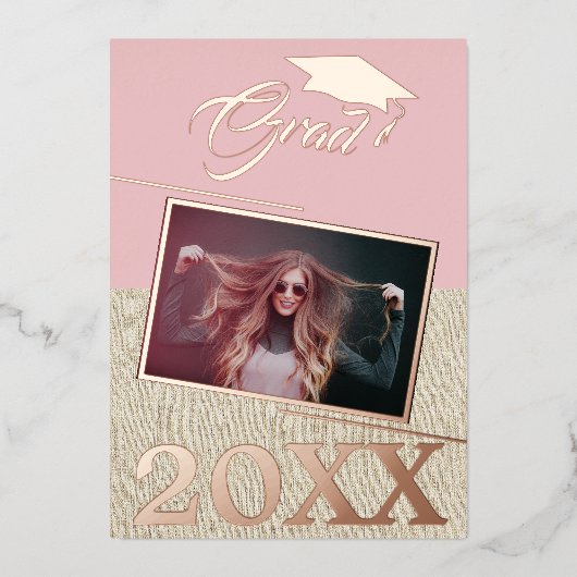 Rustic Dusty Pink Afstuderen Foto Afstuderen Folie Uitnodiging (Voorkant)