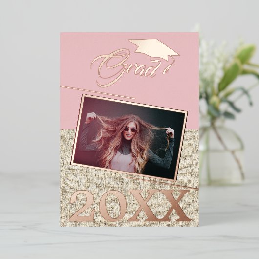 Rustic Dusty Pink Afstuderen Foto Afstuderen Folie Uitnodiging (Staand Voorkant)