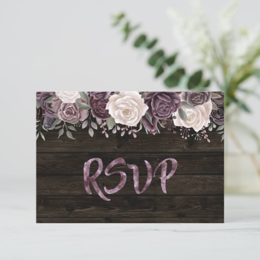 Rustic Dusty Roos Floral op donker hout RSVP Kaartje (Staand voorkant)