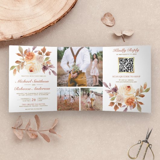 Rustic Earthy Ivory Floral Photo QR Code Weddensch Drieluik Uitnodiging