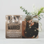 Rustic Eet, Drink en Trouw Foto Huwelijk Kaart (Staand voorkant)