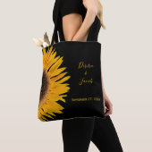 Rustic Elegant Yellow Black Sunflower Wedding Tote Bag (Dichtbij)