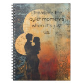 Rustic Embrace Spiral Notitieboek (Voorkant)