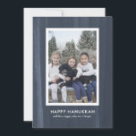 Rustic en Modern Blue Waterverf Hanukkah Feestdagenkaart<br><div class="desc">Deze mooie,  maar moderne Happy Hanukkah-kaart met een diepe blauwe achtergrond voor de waterverf is een prachtige manier om het festival van verlichting te vieren. Zoek naar coördinerende producten van Parcel Studios.</div>