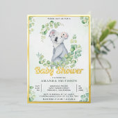 Rustic Eucalyptus Cute Koala Beer Baby shower Gold Folie Uitnodiging (Staand Voorkant)
