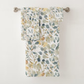 Rustic Eucalyptus Gold Waterverf Pattern Monogram Bad Handdoek (Insitu)