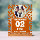 Rustic Fall Leaves Foto Trouwtafel Nummer Acryl Bord (Neutraal)