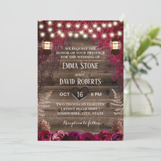 Rustic Fall Wedding Lantern Burgundy Red Flowers Kaart (Staand voorkant)